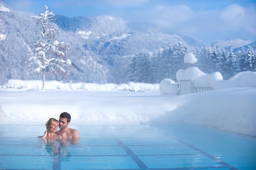 Alpina Wellness & 4*